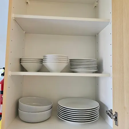 3 Schlafzimmer - 6 Betten, Parkplatz, Balkon, Wlan Apartamento