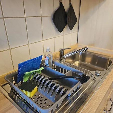 Apartamento 3 Schlafzimmer - 6 Betten, Parkplatz, Balkon, Wlan *